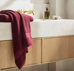Plush Bath Towel - Cranberry
