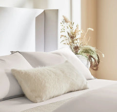 The Vérité Throw Pillow Cover - Cream