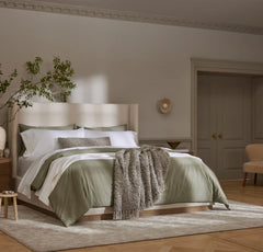 Cozy Boucle Throw Blanket - Heathered Pewter