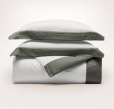 Signature Hemmed Duvet Set - White/Juniper Colorblock