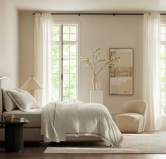 Signature Embellished Duvet Set - White/Cranberry Embroidered