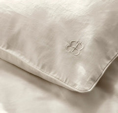 Signature Embellished Duvet Set - Cream/Cream Piped Edge