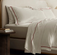 Signature Embellished Duvet Set - White/Cranberry Embroidered
