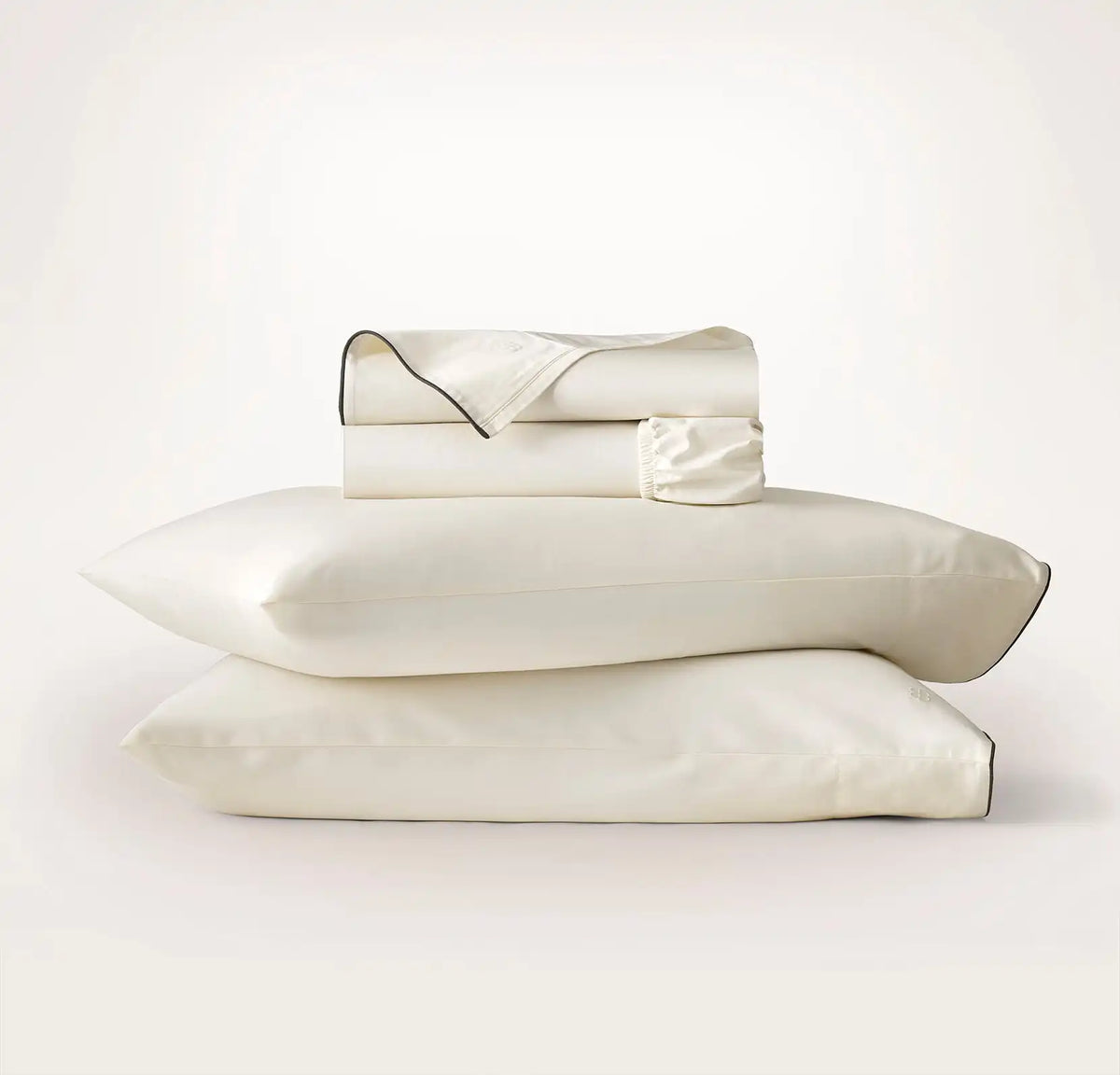 Signature Embellished Sheet Set - Cream/Deep Walnut Piped Edge